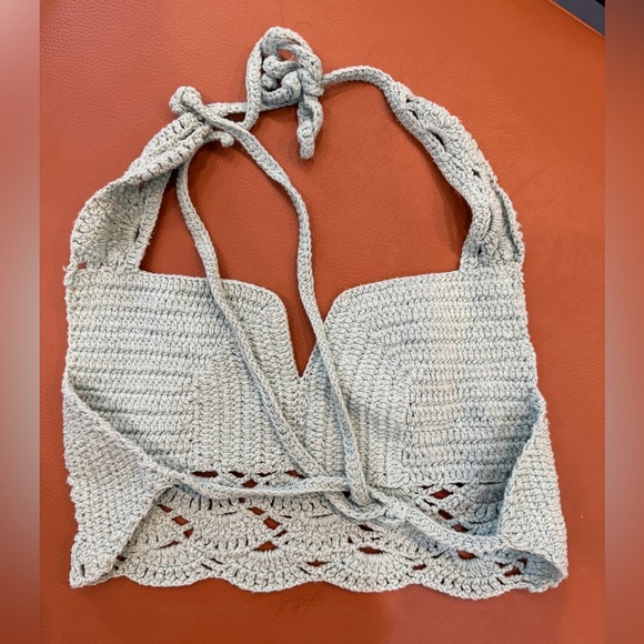 NWOT Handmade Crochet Halter Top  Soft Mint Size S - Picture 2 of 2